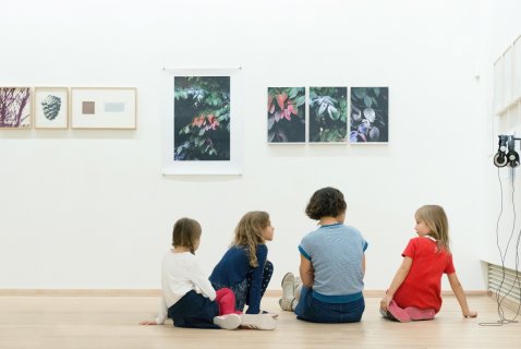 Photo-Detektive, © Janet Sinica, 2017.jpg